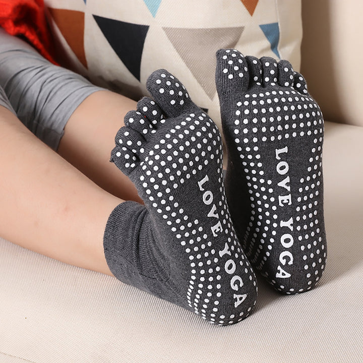 Premium Non-Slip Five-Toe Yoga Socks for Women – Colorful, Breathable, Cotton Dance & Sports Socks with Anti-Slip Grip